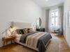 ALTBAU. RUHE. ALSERGUND. - Generalsanierte 2-Zimmer-Wohnung zwischen urbanem Wien und ruhigem Innenhof. - Einrichtungsbeispiel KI Generiert - Schlafzimmer