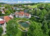 Schlossflair trifft Landhausgefühl – Ein besonderes Haus mit Charakter im Herzen des Mittelburgenlands - Garten Gestaltungsvorschlag Badeteich - KI visualisiert