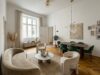 ALTBAU. RUHE. ALSERGUND. - Generalsanierte 2-Zimmer-Wohnung zwischen urbanem Wien und ruhigem Innenhof. - Einrichtungsbeispiel KI Generiert - Wohn-/Essbereich