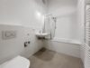 ALTBAU. RUHE. ALSERGUND. - Generalsanierte 2-Zimmer-Wohnung zwischen urbanem Wien und ruhigem Innenhof. - Badezimmer
