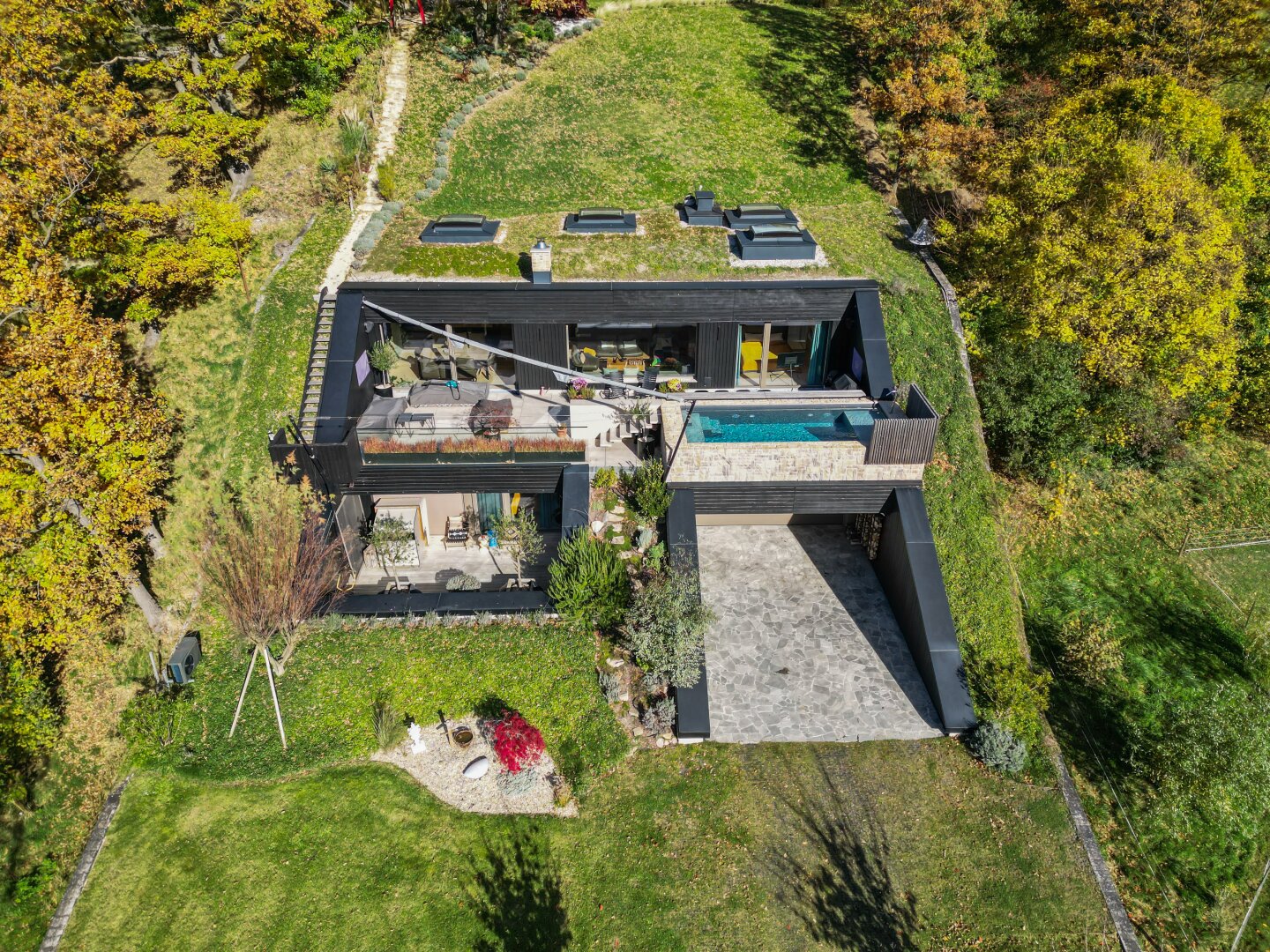 NEW YORK TIMES FEATURED: Reduktion in ihrer luxuriösesten Form. Einzigartige Architekten Villa – 25 Minuten von Wien, 2451 Hof am Leithaberge, Villa
