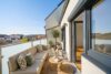 Panorama, Privatsphäre und moderne Architektur – Maisonette in begehrter Aussichtslage - Einrichtungsvorschlag - KI visualisiert