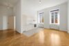 ALTBAU MIT CHARAKTER. RAUM FÜR MEHR. - außergewöhnliches Rondo, Fischgrätparkett und drei Schlafzimmer - Bild