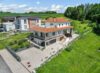 Toskanaflair am Waldrand – Architektonisches Landhaus in sanfter Hanglage mit Weitblick - Bild