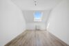 Ruhelage trifft Nutzfläche: 165 m² auf 4 Zimmer und 63 m² Aussenfläche - Bild